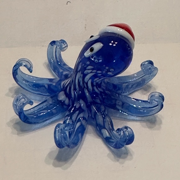 Pier 1 Ocho the Octopus Handmade Glass Holiday Winter Figurine with Box - Picture 5 of 7